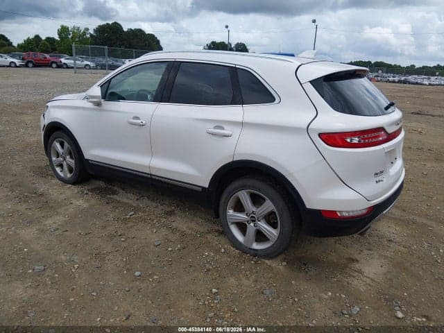 2017 LINCOLN MKC PREMIERE 3