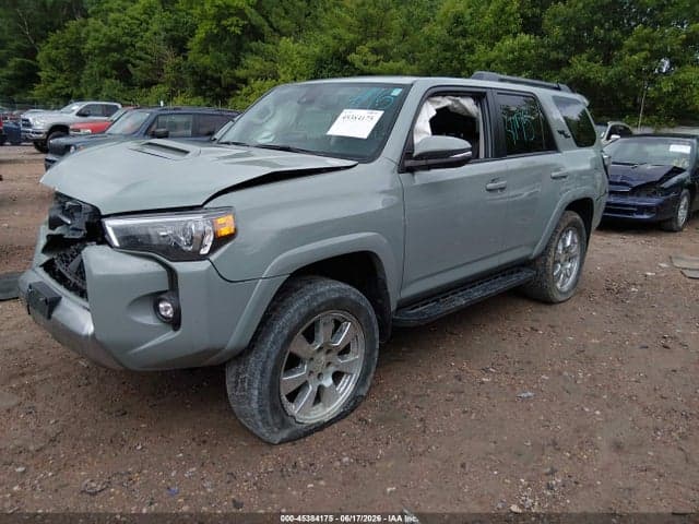 2022 TOYOTA 4RUNNER TRD OFF ROAD PREMIUM 2