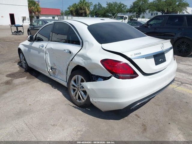 2019 MERCEDES-BENZ C 300 4MATIC 6