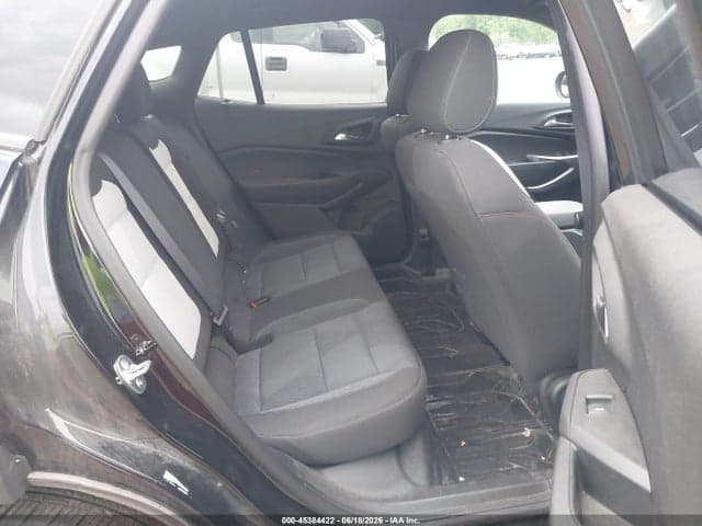 2024 CHEVROLET TRAX FWD 1RS 8