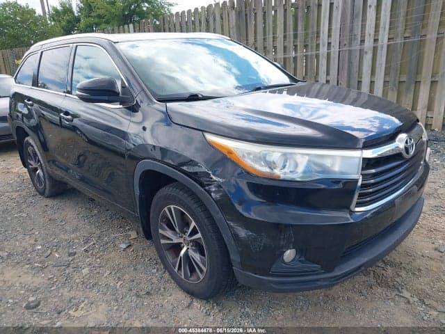 2016 TOYOTA HIGHLANDER XLE V6