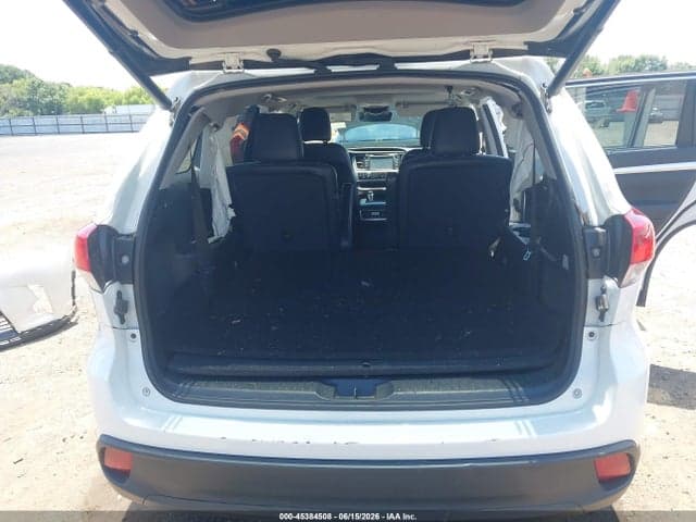 2018 TOYOTA HIGHLANDER XLE 18