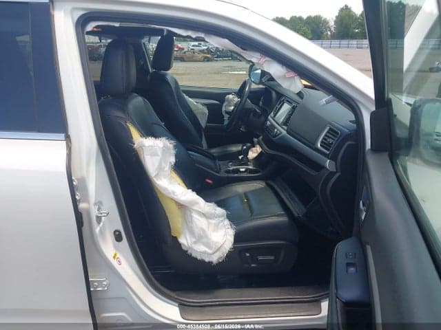 2018 TOYOTA HIGHLANDER XLE 5