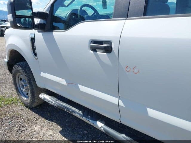 2019 FORD F-250 XL 12