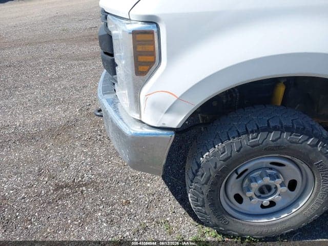 2019 FORD F-250 XL 13