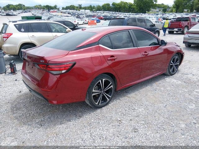 2021 NISSAN SENTRA SR XTRONIC CVT 4