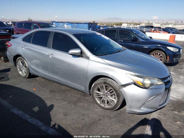 2017 TOYOTA CAMRY SE