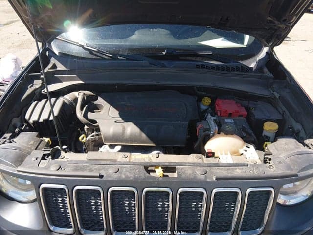 2019 JEEP RENEGADE LATITUDE 4X4 10