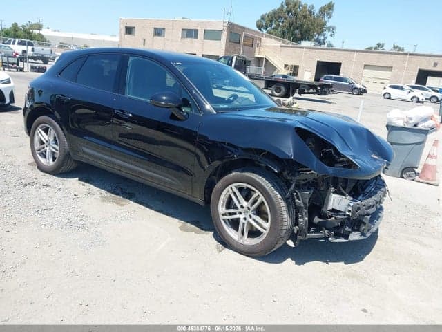 2023 PORSCHE MACAN T