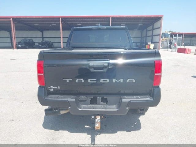 2024 TOYOTA TACOMA SR5 16