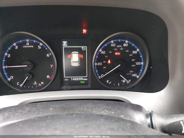 2017 TOYOTA RAV4 XLE 7