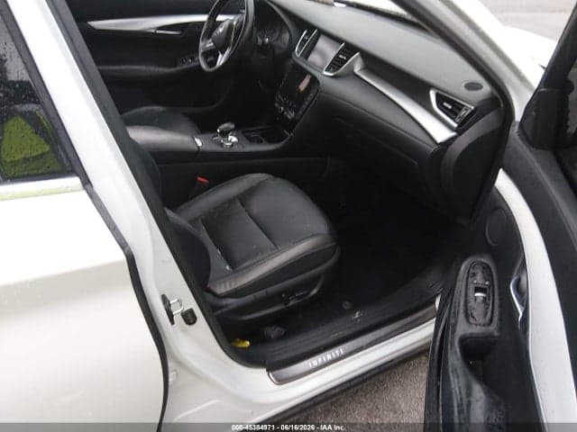 2019 INFINITI QX50 ESSENTIAL 5