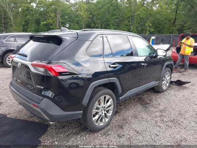 2019 TOYOTA RAV4 LIMITED 4
