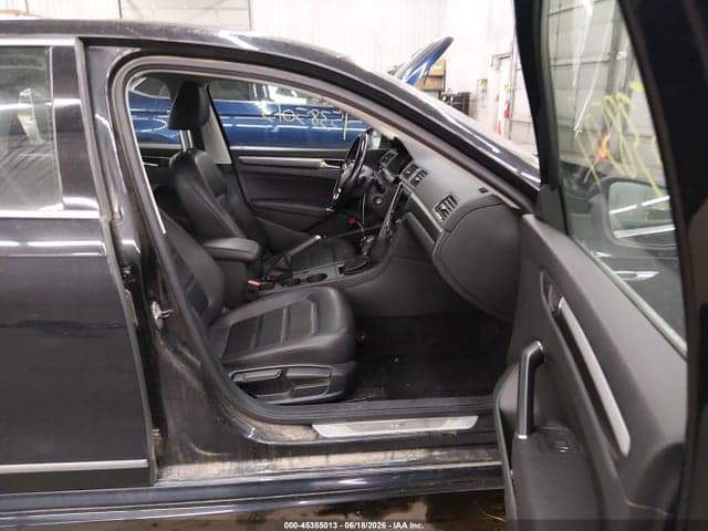 2017 VOLKSWAGEN PASSAT 1.8T R-LINE 5