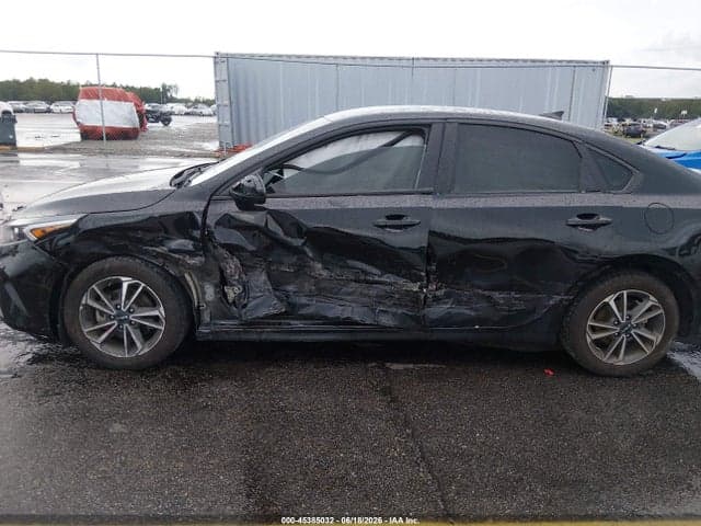 2023 KIA FORTE LXS 6