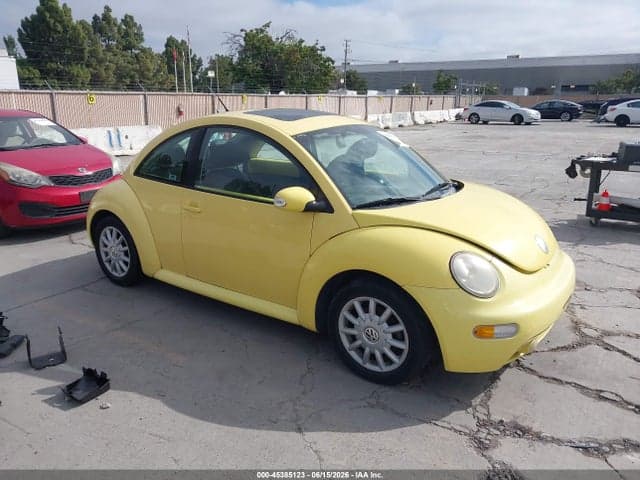 2005 VOLKSWAGEN NEW BEETLE