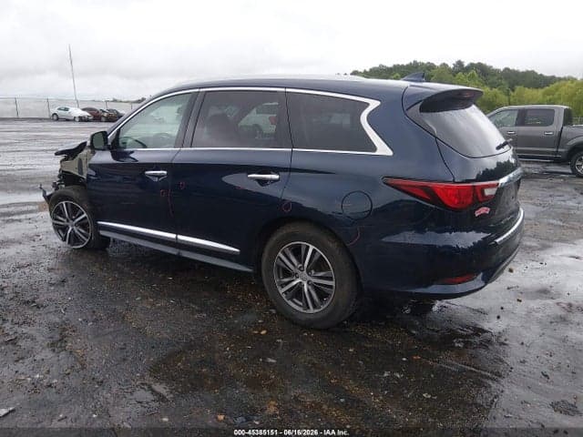 2019 INFINITI QX60 LUXE 3