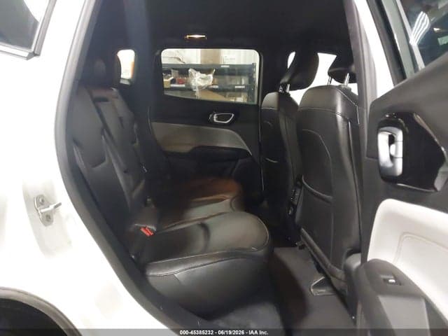 2023 JEEP COMPASS LIMITED 4X4 8