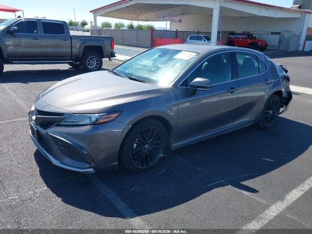 2022 TOYOTA CAMRY XSE HYBRID 2