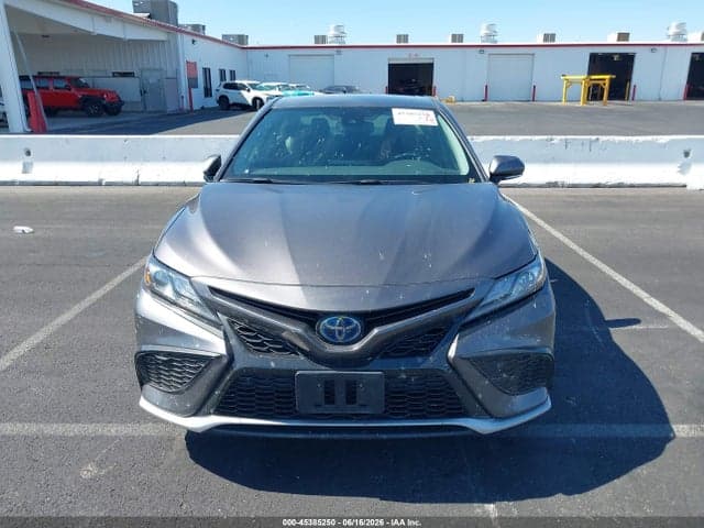 2022 TOYOTA CAMRY XSE HYBRID 11