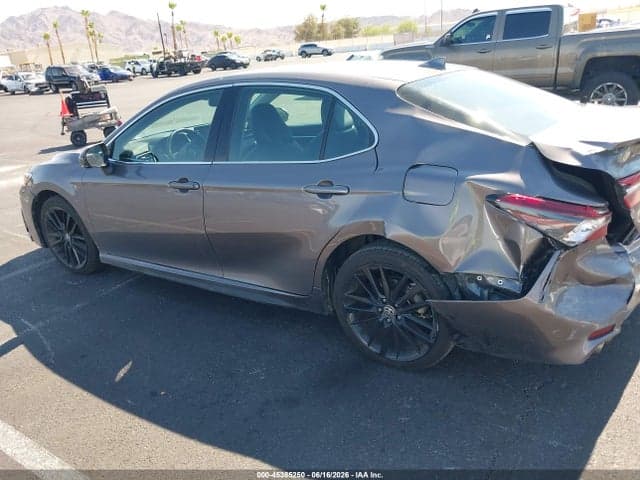 2022 TOYOTA CAMRY XSE HYBRID 17