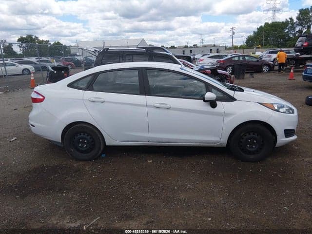 2017 FORD FIESTA S 13