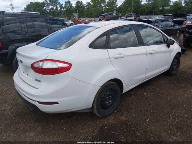 2017 FORD FIESTA S 4