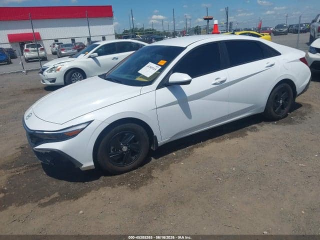 2024 HYUNDAI ELANTRA SE 2
