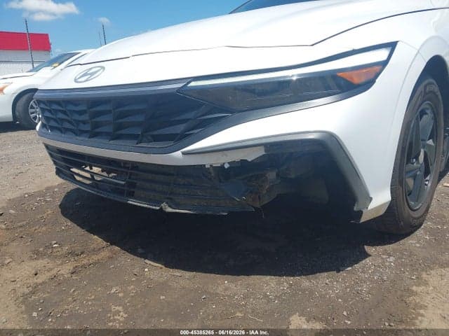 2024 HYUNDAI ELANTRA SE 6
