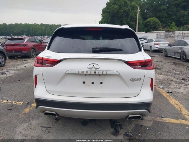 2020 INFINITI QX50 LUXE 16
