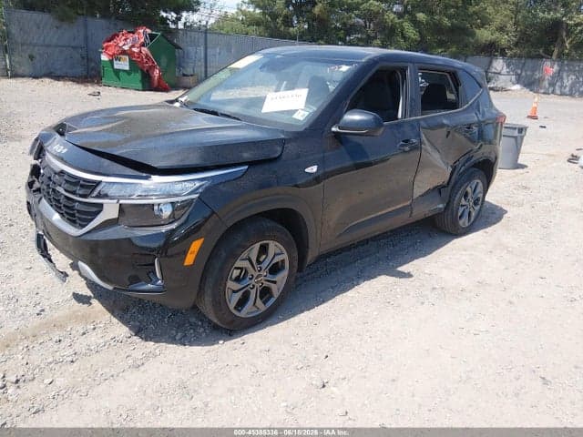 2025 KIA SELTOS LX 2