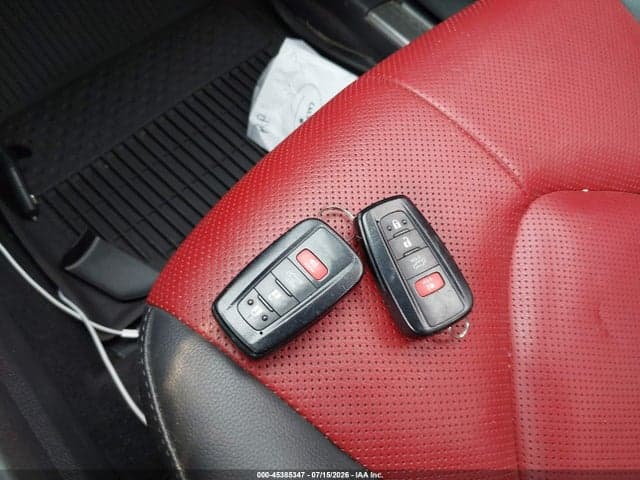 2021 TOYOTA HIGHLANDER XSE 11