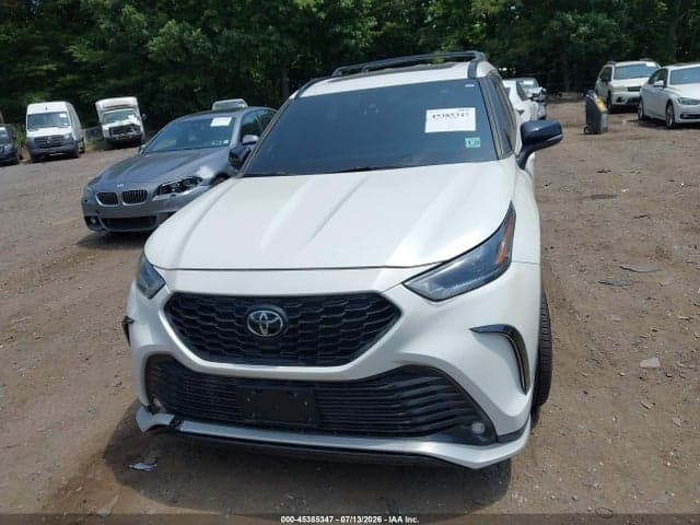 2021 TOYOTA HIGHLANDER XSE 12