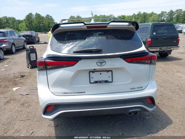 2021 TOYOTA HIGHLANDER XSE 16