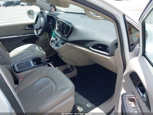 2021 CHRYSLER PACIFICA TOURING L 5