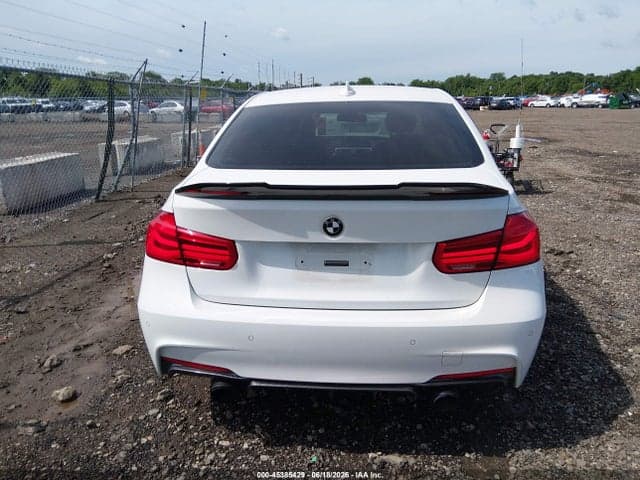 2017 BMW 330I 17