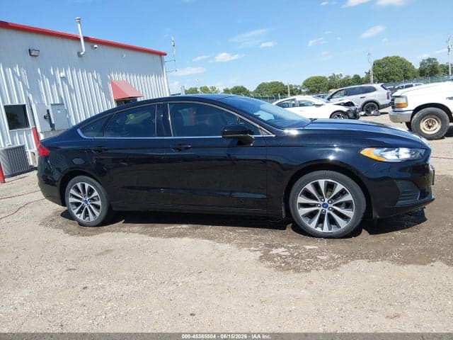 2020 FORD FUSION SE 13