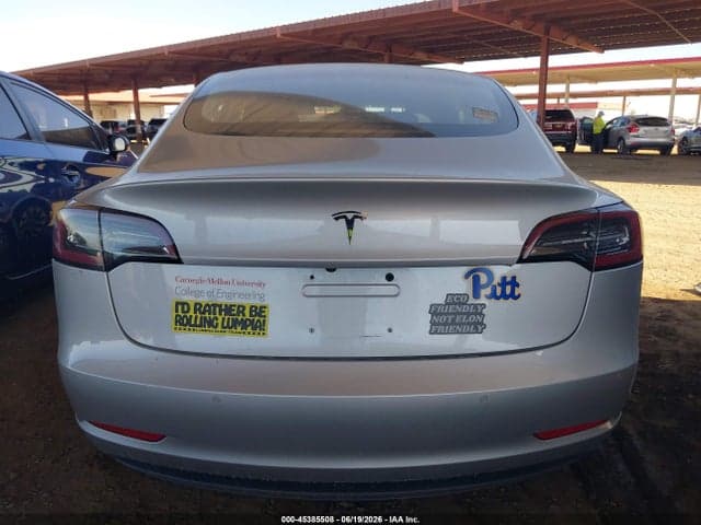 2018 TESLA MODEL 3 19
