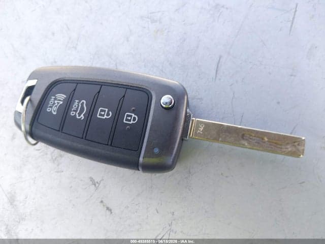 2021 HYUNDAI ACCENT SE 11