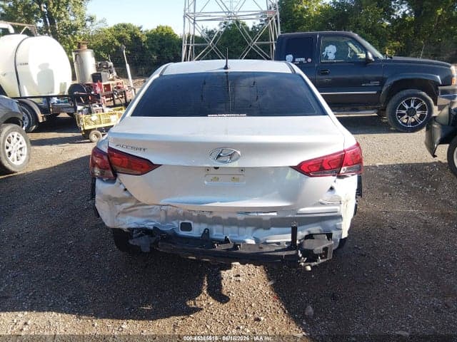 2021 HYUNDAI ACCENT SE 17