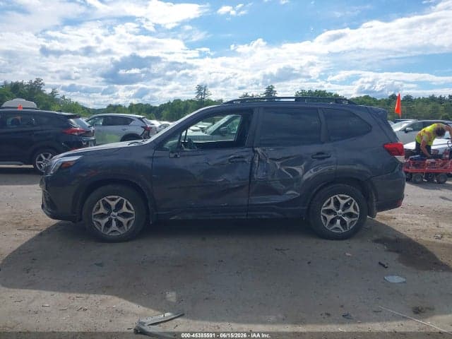 2022 SUBARU FORESTER PREMIUM 14
