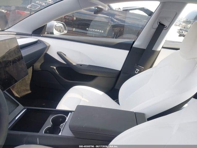2026 TESLA MODEL 3 PREMIUM REAR-WHEEL DRIVE/REAR-WHEEL DRIVE 5