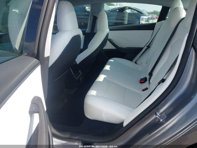 2026 TESLA MODEL 3 PREMIUM REAR-WHEEL DRIVE/REAR-WHEEL DRIVE 8