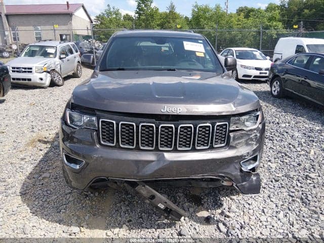 2021 JEEP GRAND CHEROKEE LAREDO E 4X4 12