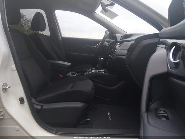 2018 NISSAN ROGUE SV 5
