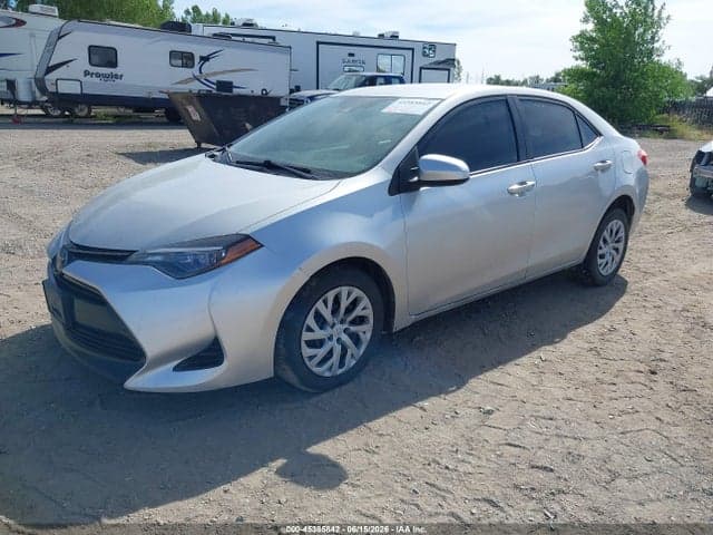 2017 TOYOTA COROLLA LE 2