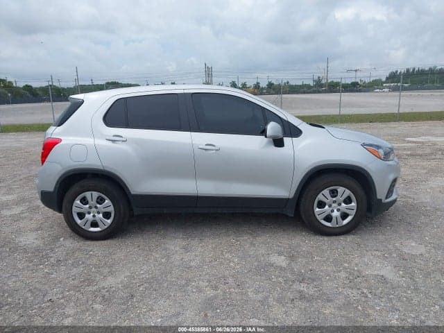 2018 CHEVROLET TRAX LS 13