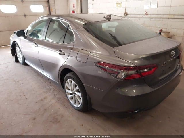 2022 TOYOTA CAMRY LE AWD 3