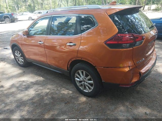 2017 NISSAN ROGUE SV 3