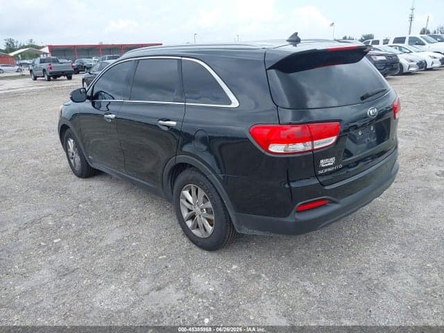 2017 KIA SORENTO 2.4L LX 3